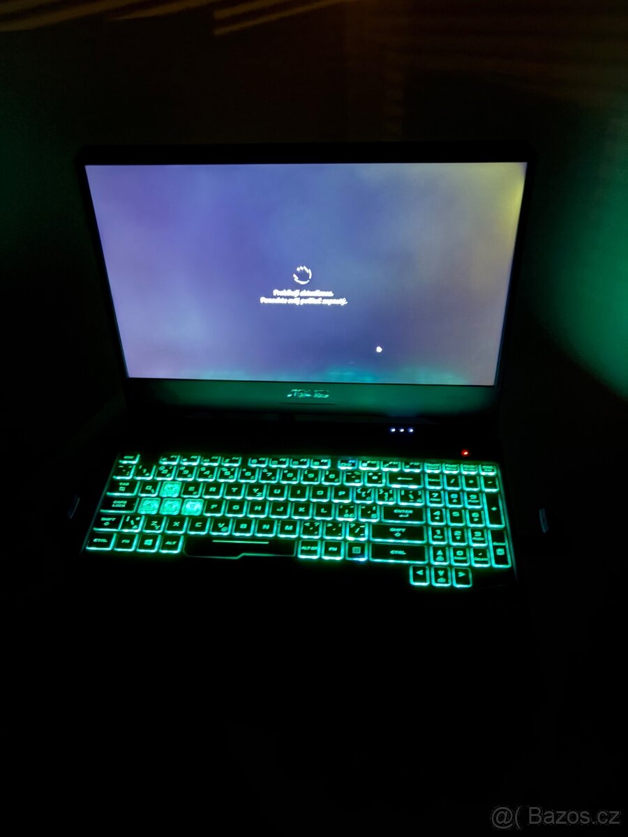 Herní notebook Asus TUF Gaming FX505DT - 4