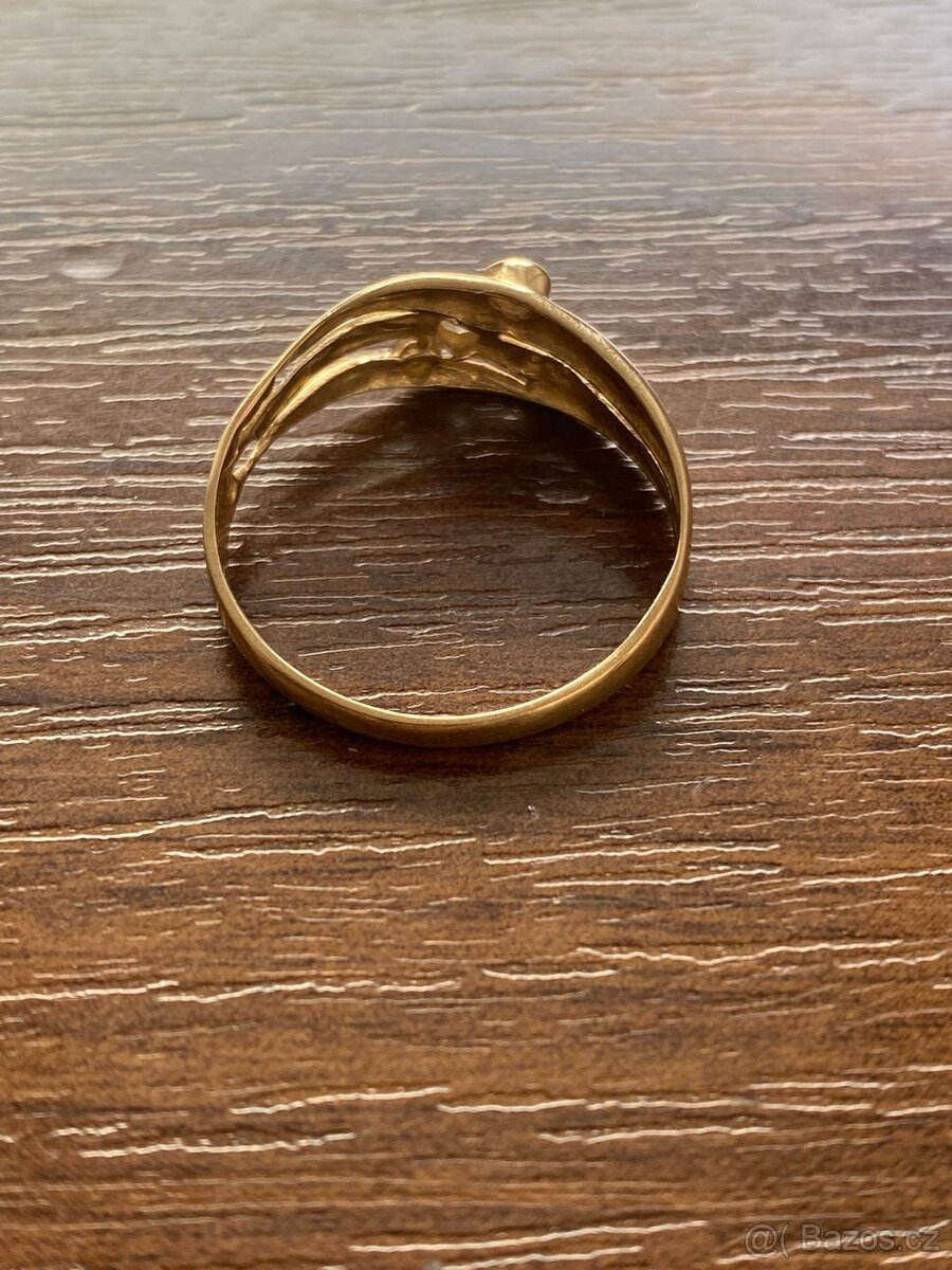 Zlatý prsten - 4
