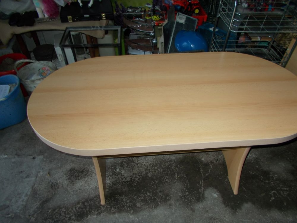 Stůl konferenční - 4