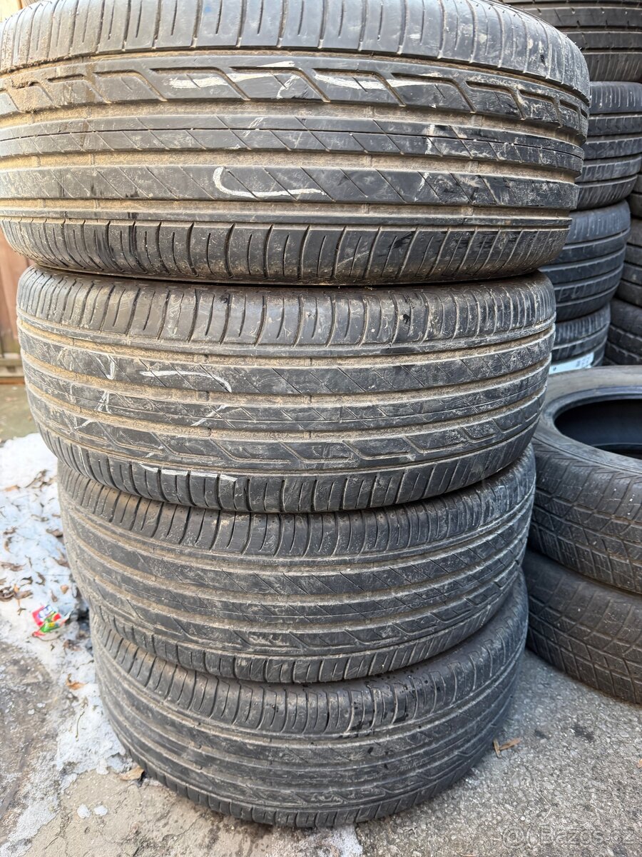 Letní pneu 215/60/16 - 4