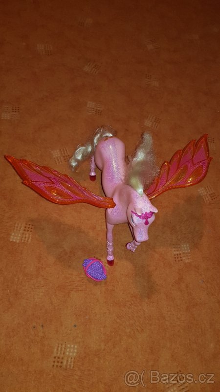 PRODAM STARSI HRACKY 1 - 4