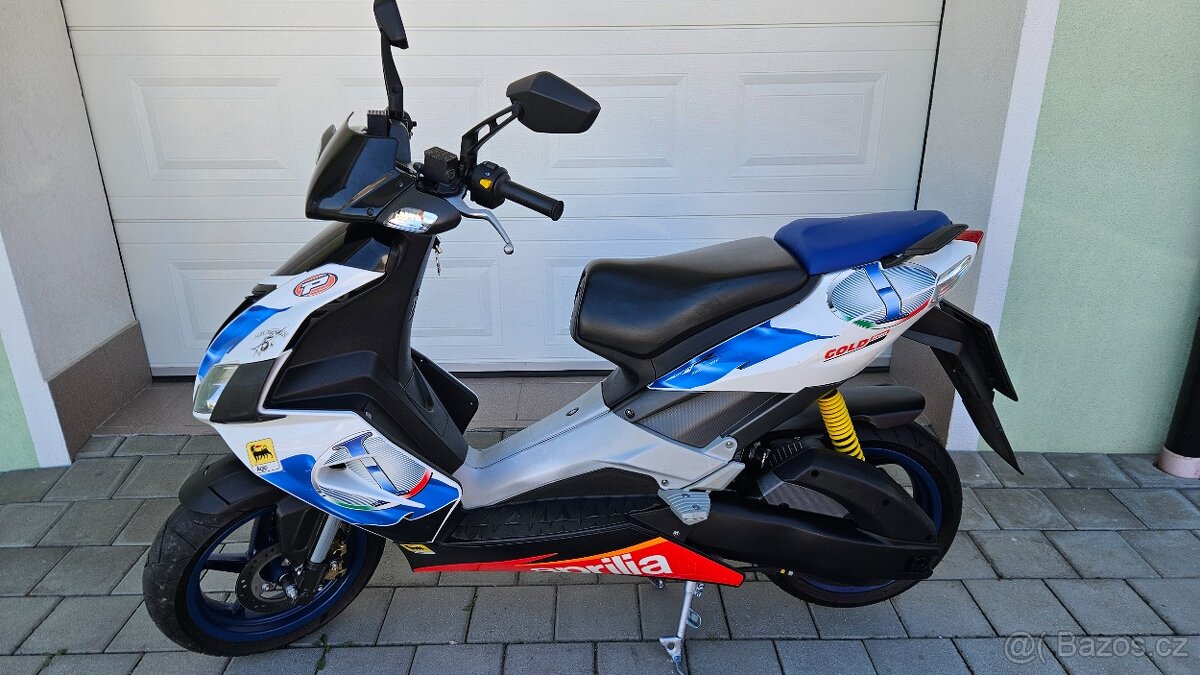 Aprillia - 4
