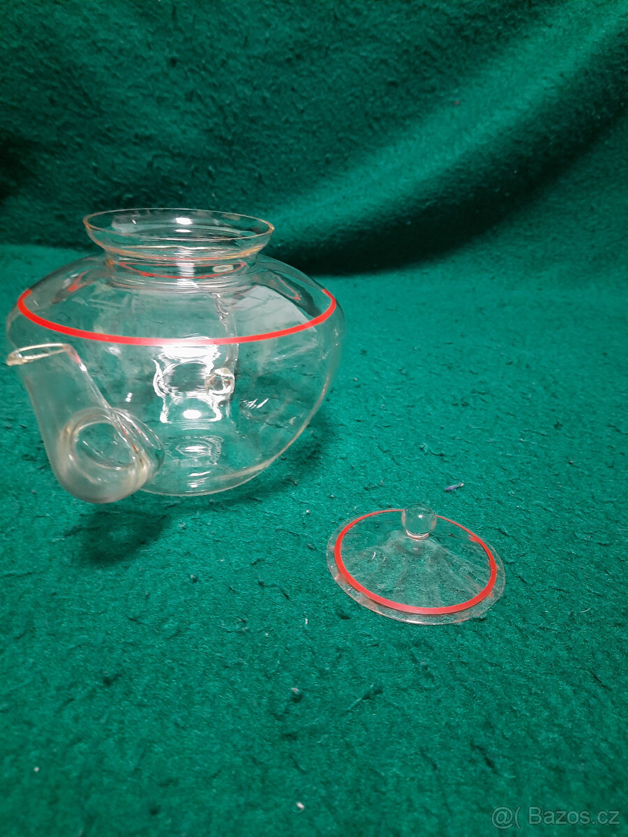 Varné sklo, skleněná sada s červenými okraji - 4