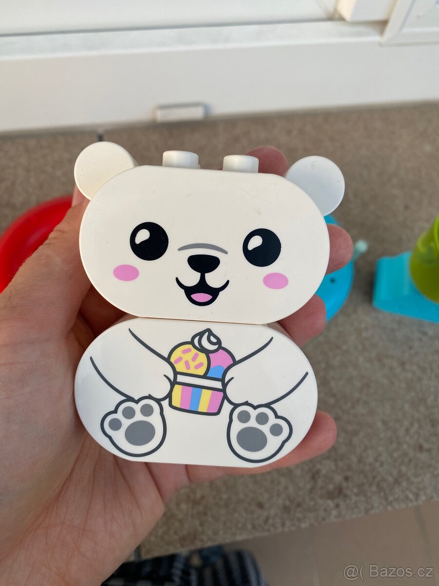 LEGO Duplo Legrace ve vaně Plovoucí vláček se zvířátky - 4