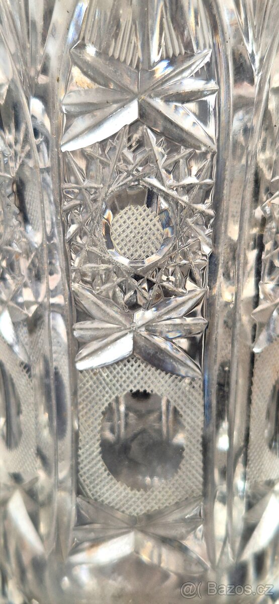 Retro krásná dobrušovaná váza ,20 cm výška.97 dkg váha - 4