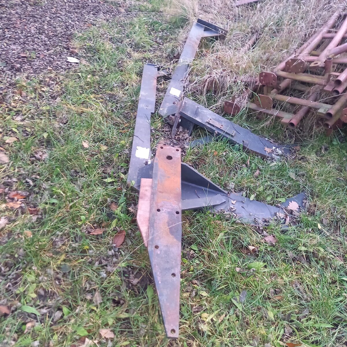 Čelní nakladač na Zetor Crystal - 4