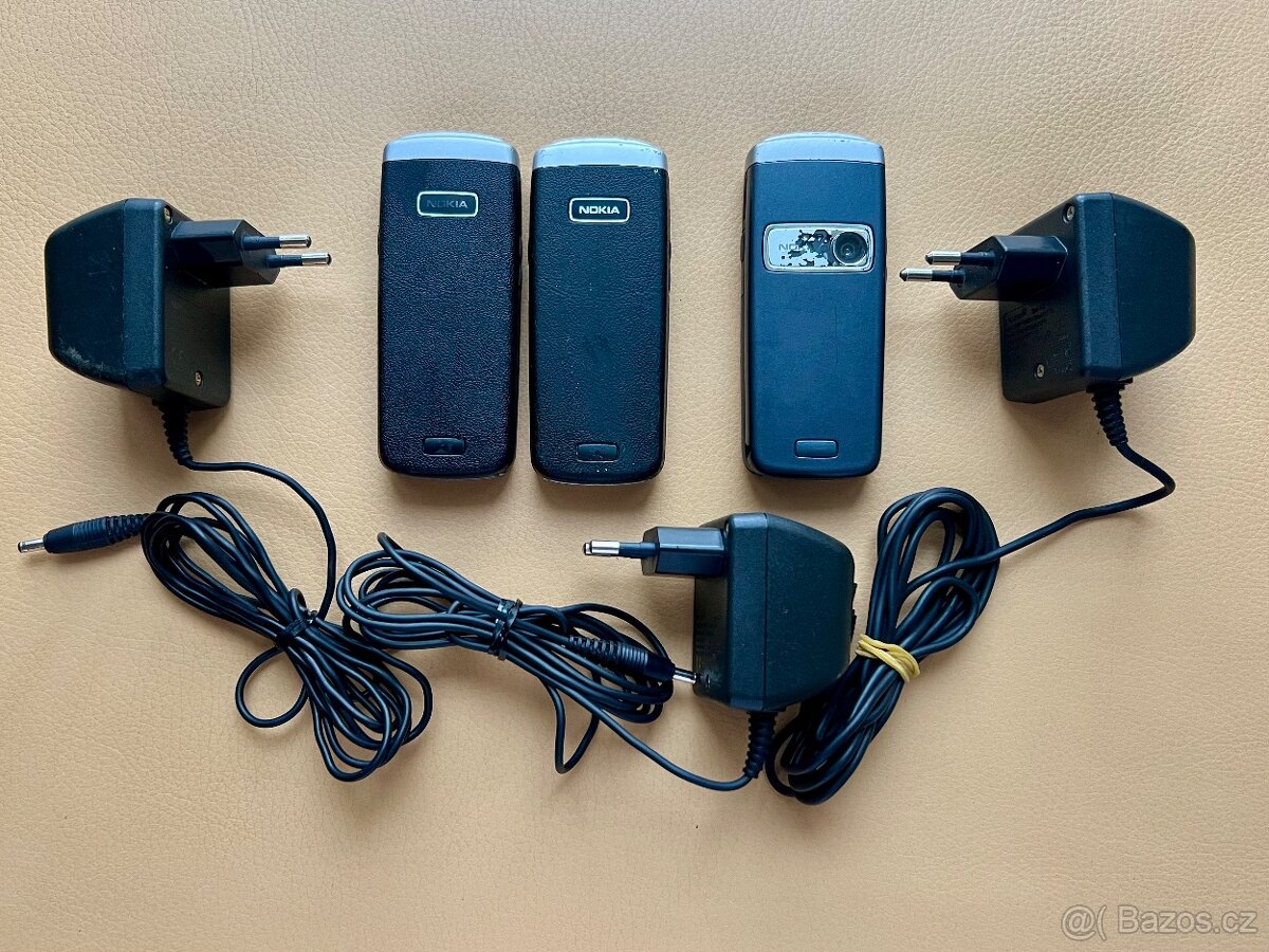 Nokia 6021 a Nokia 6020 - 4