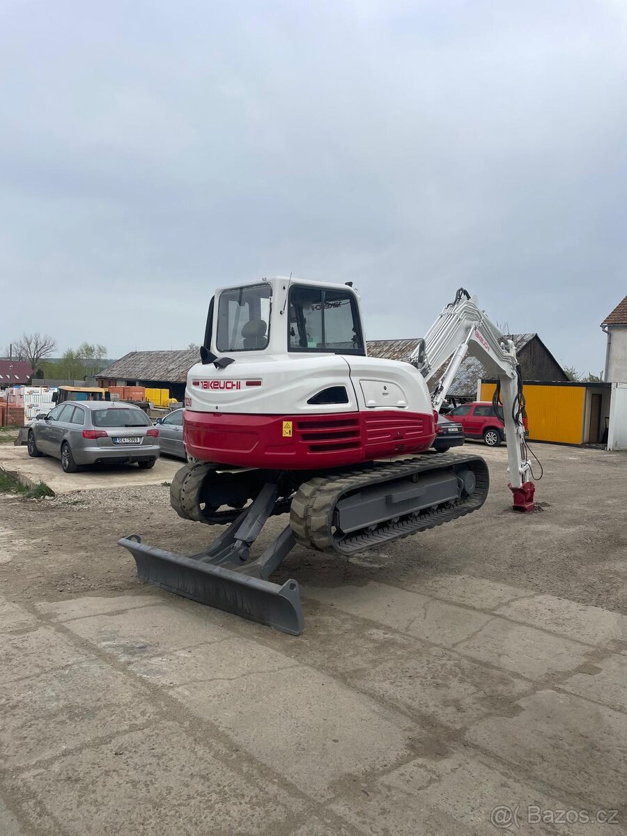 Takeuchi TB290 - 4