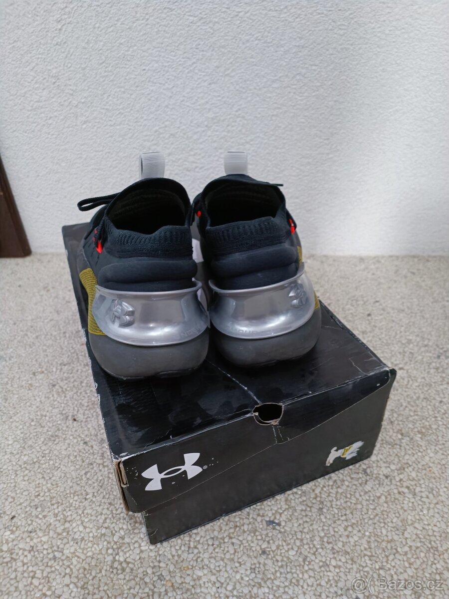 Tenisky Under Armour Černé - 4