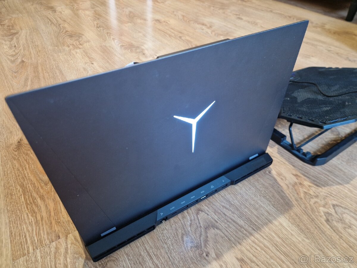 Herní notebook Lenovo Legion 5 Pro /RTX 3070 /165Hz - 4