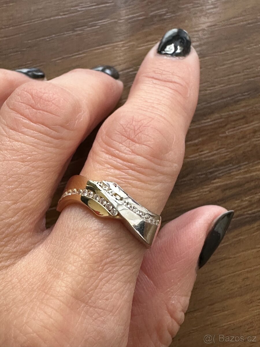 Zlatý dámský prsten - 4