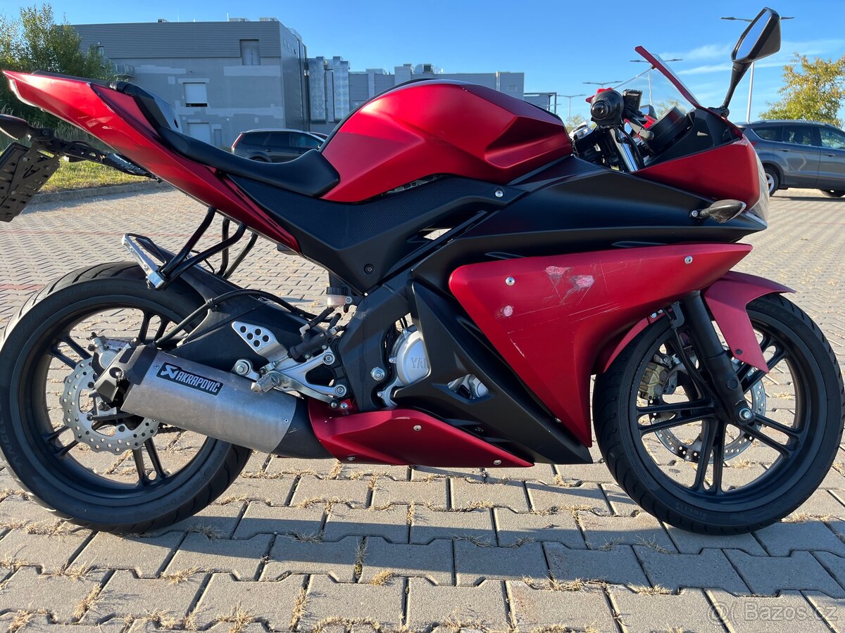 Yamaha YZF R125 - 4