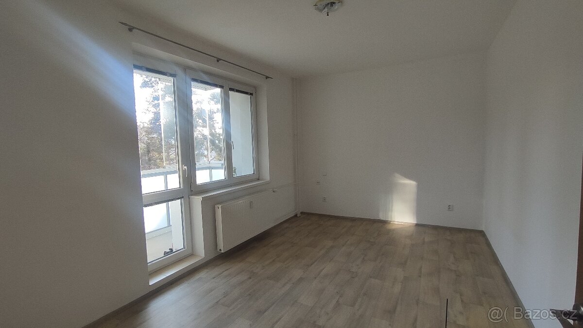 Pronájem bytu 2+1 Žďár nad Sázavou - 4