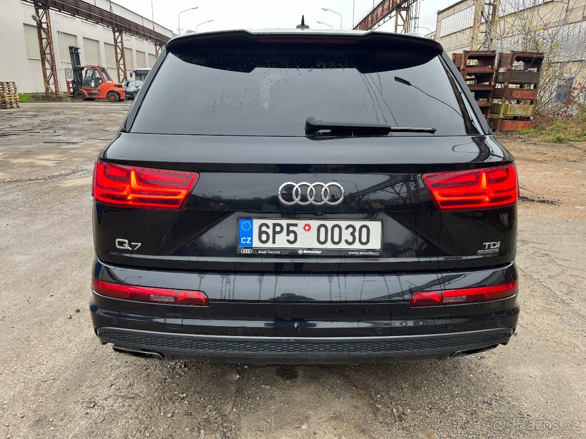 Audi Q7 3.0tdi 200kw 1.majitel nové v Čr max.možná výbava - 4