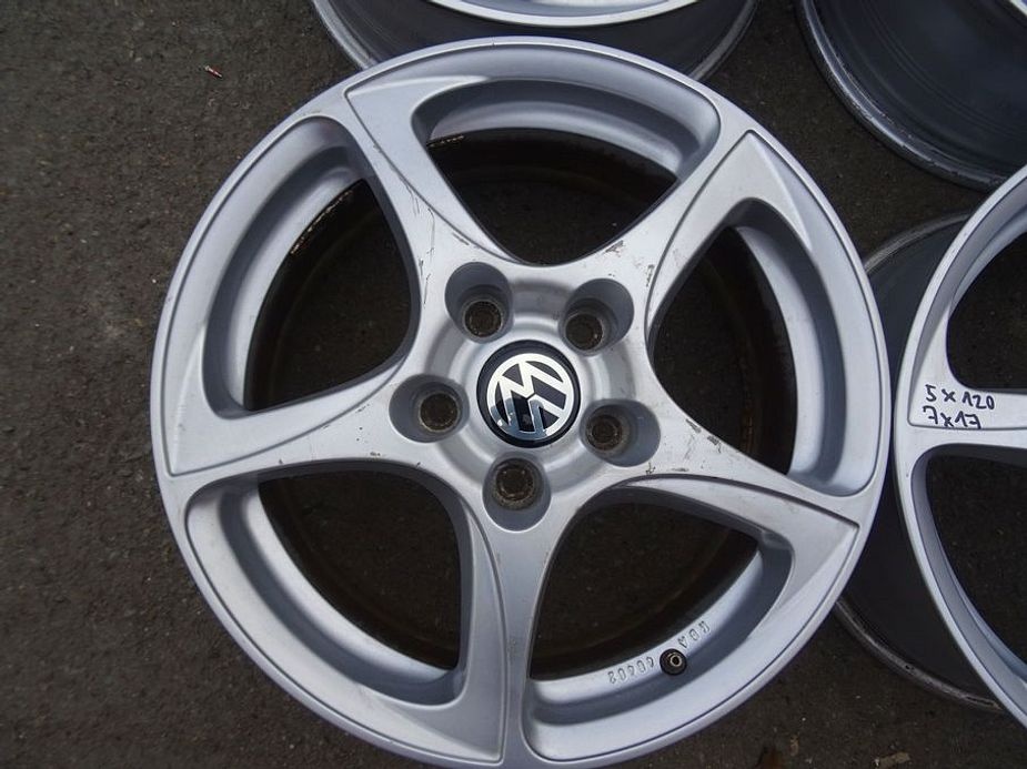 Alu disky VW Transporter, 17",rozteč 5x120, ET 50, šířka 7J - 4