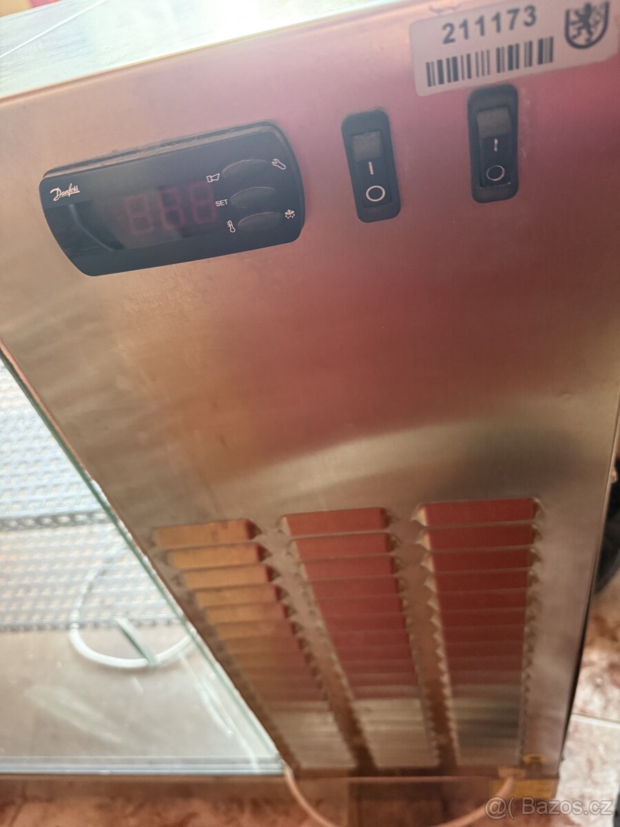 Chladící vitrína - 4