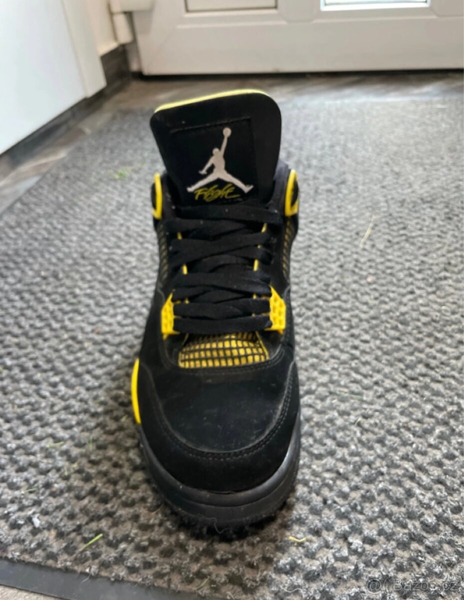 Jordan 4 yellow thunder - 4
