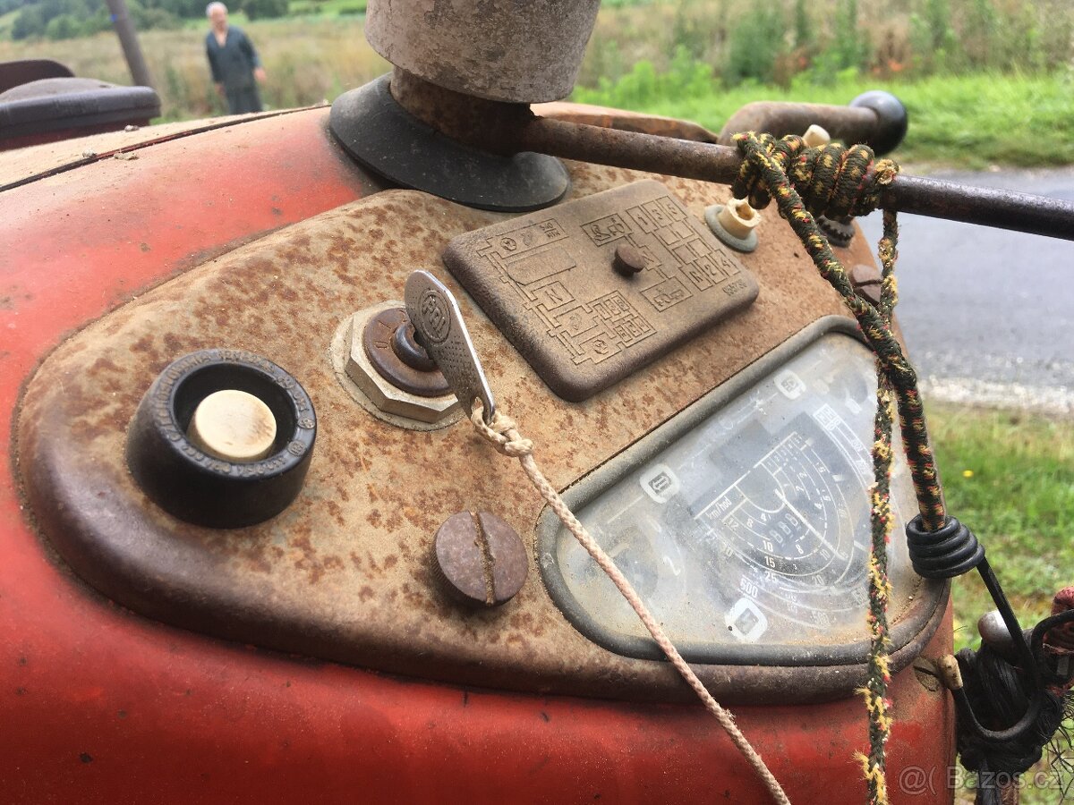 Zetor 2011 (vývozní 220) - 4