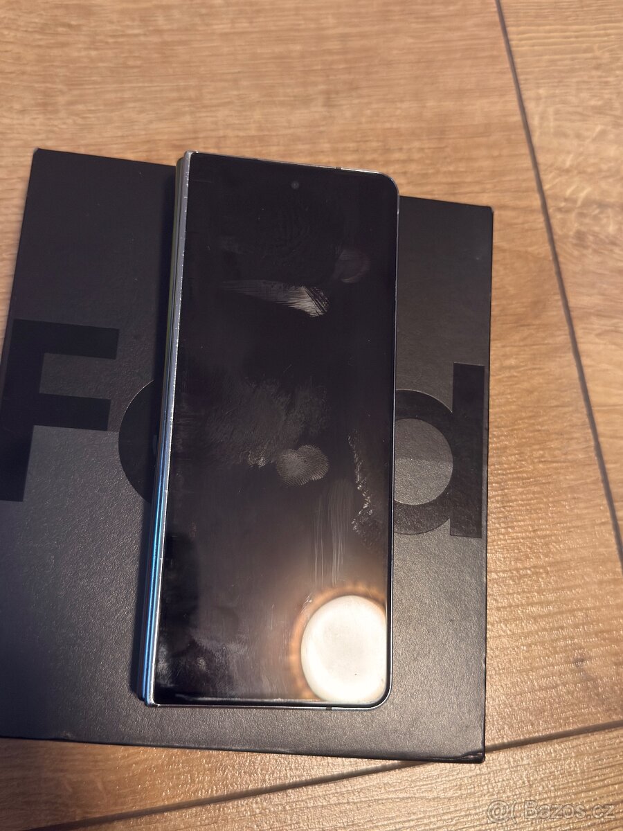 Samsung Galaxy Z Fold 4 - nejde otvoriť - 4