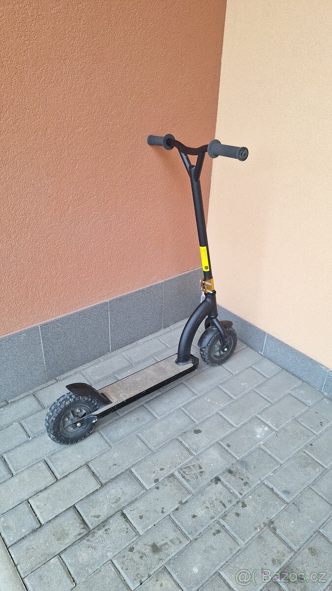 Teréní koloběžka - 4