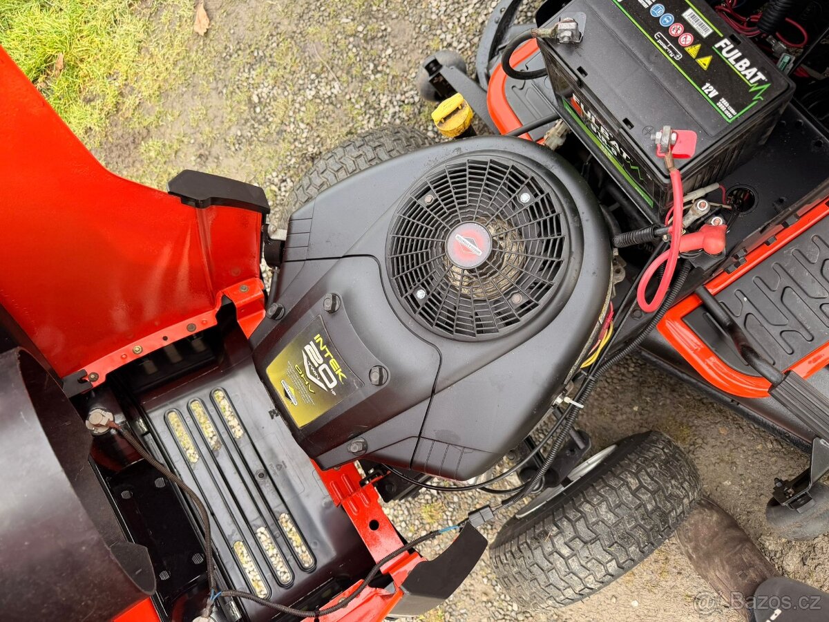 Zahradni traktor Husgvarna Gth250 akce 49900kc - 4