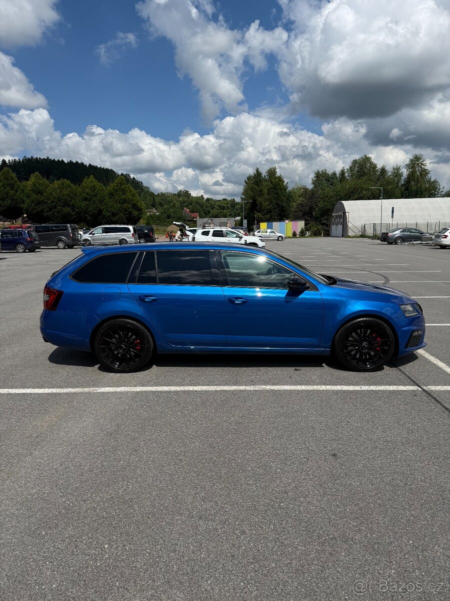Škoda Octavia 3 RS 245 2,0 TSi - 4