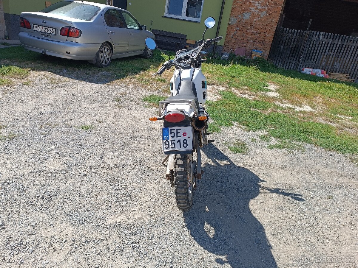 Honda NX 250 - 4