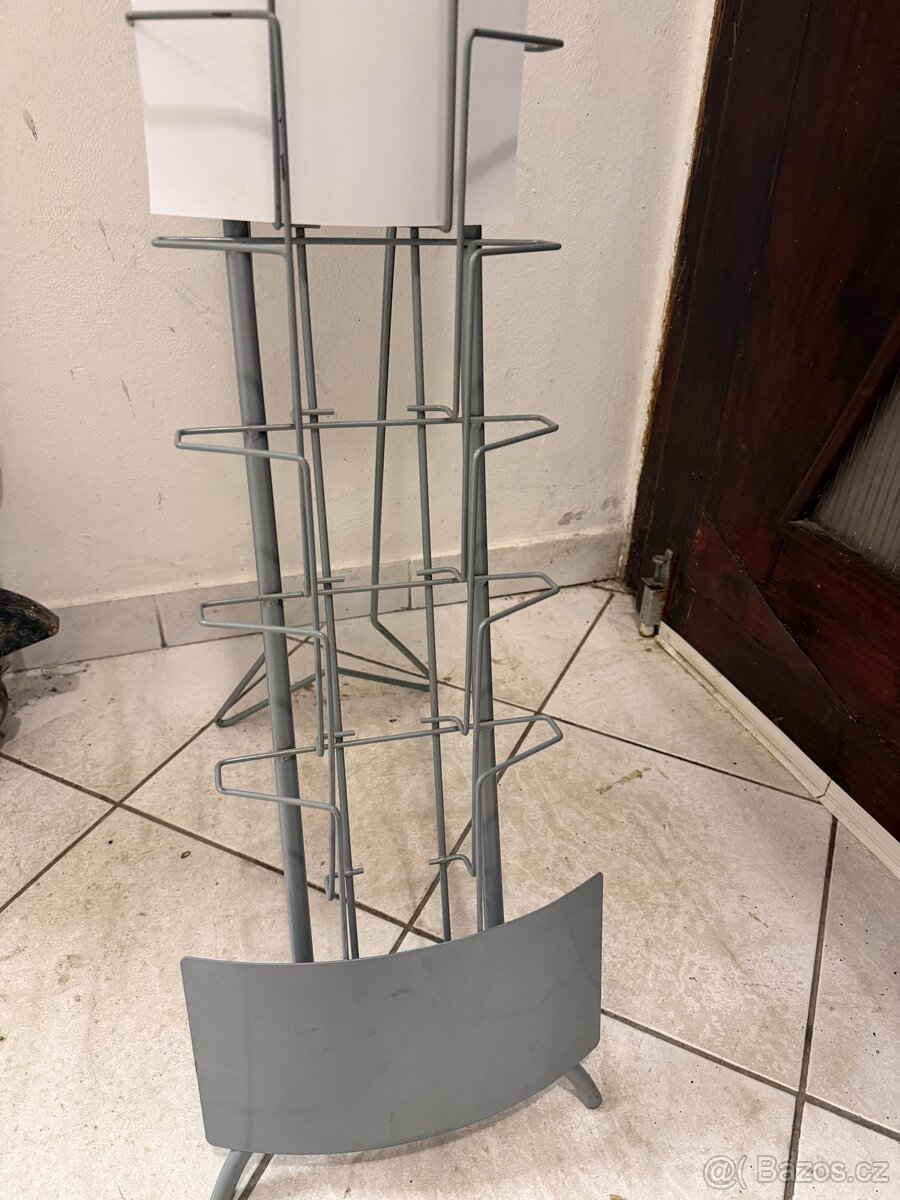 Stojan na letáky, noviny apod - 4