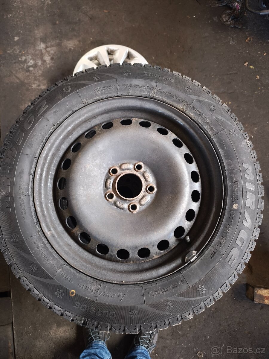 Zimní 215/60/16 nové - 4