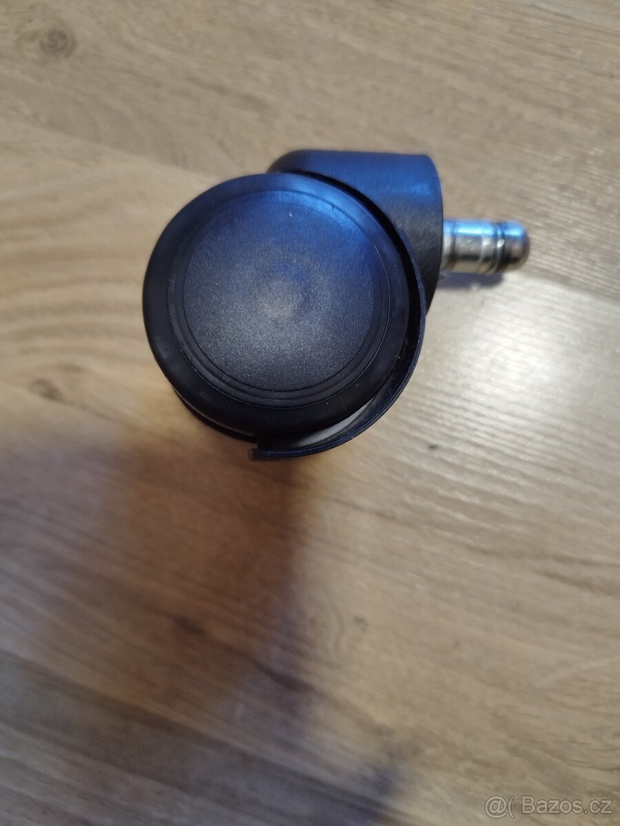 Nábytková kolečka - 4