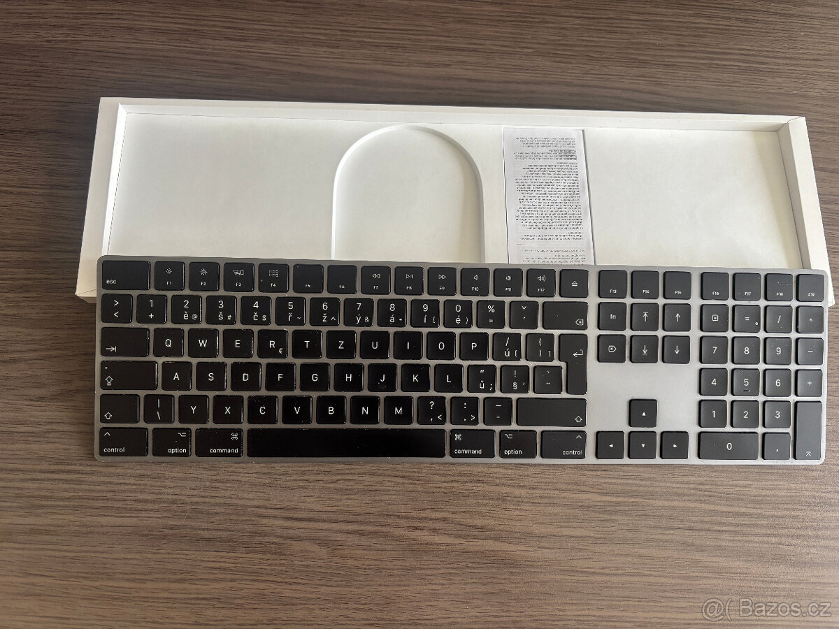 Apple Magic Keyboard s numerikou CZ - 4