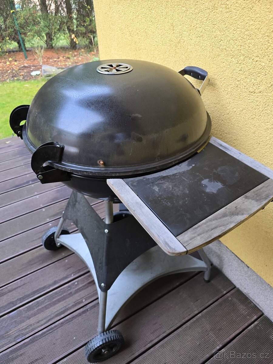 Gril na dřevěné uhlí Tarrington House - 4