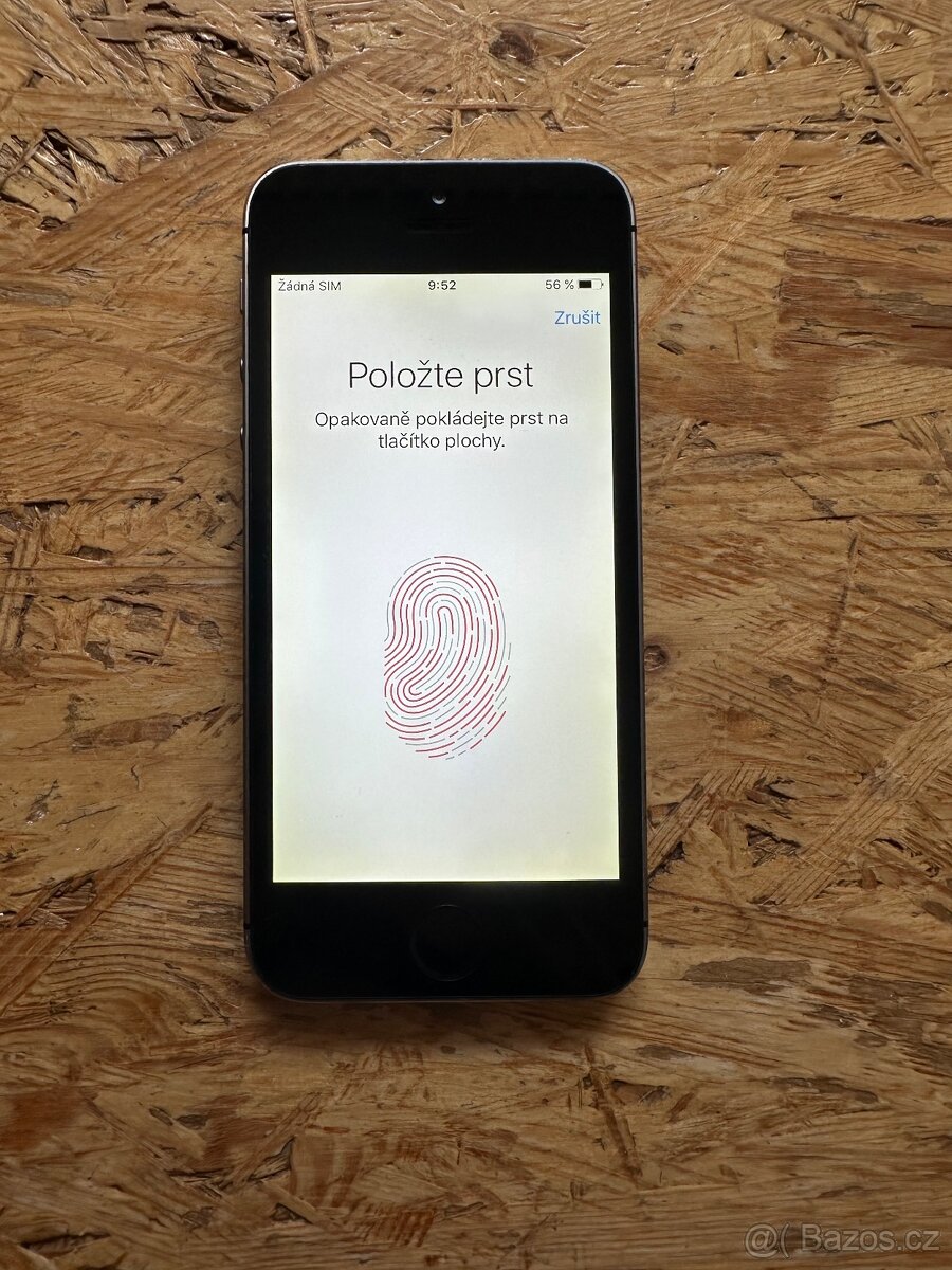 Apple iPhone 5s 16GB Černý iOS10 - 4