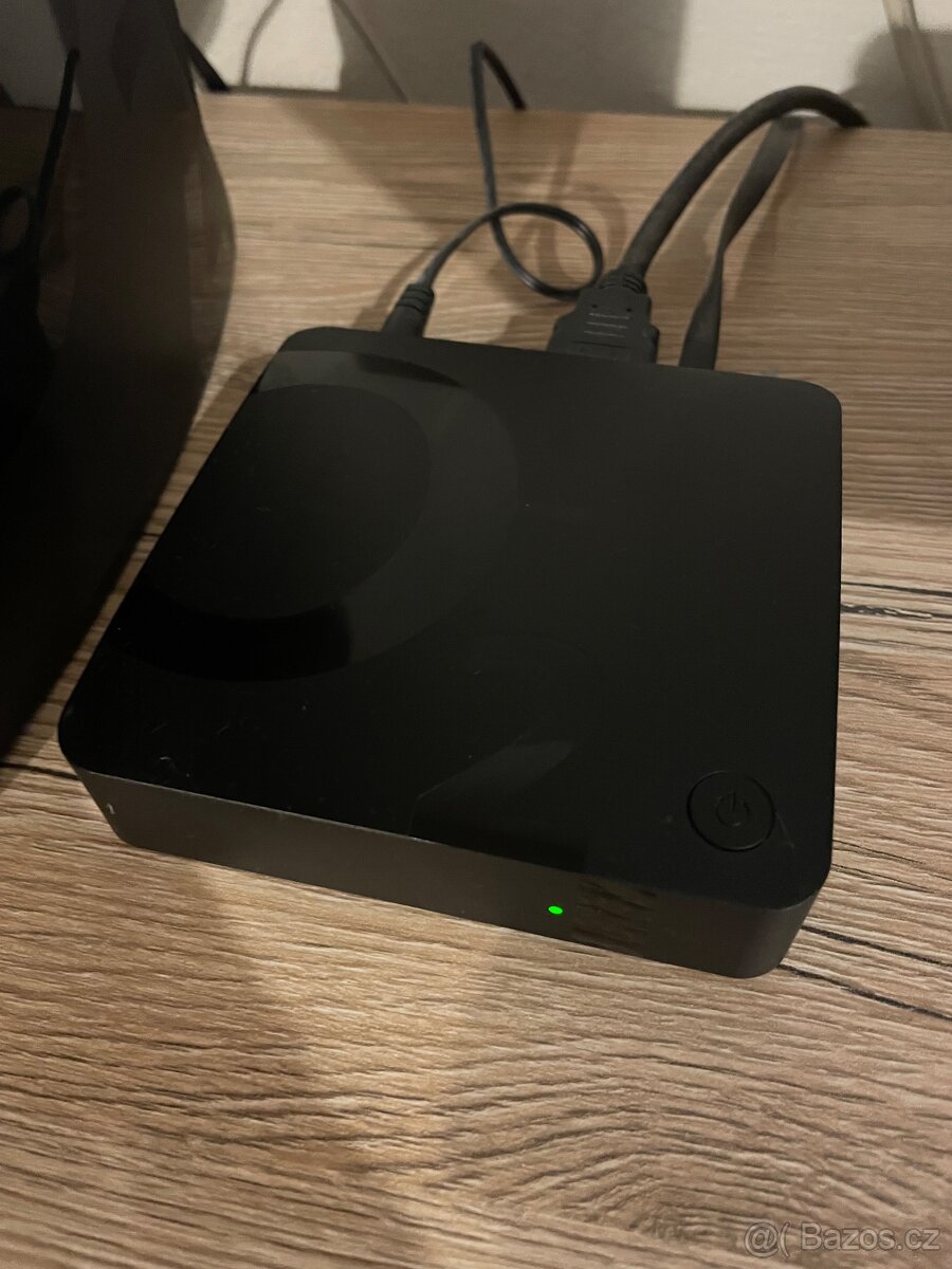 O2 smart box 2 a O2 set-top box - 4