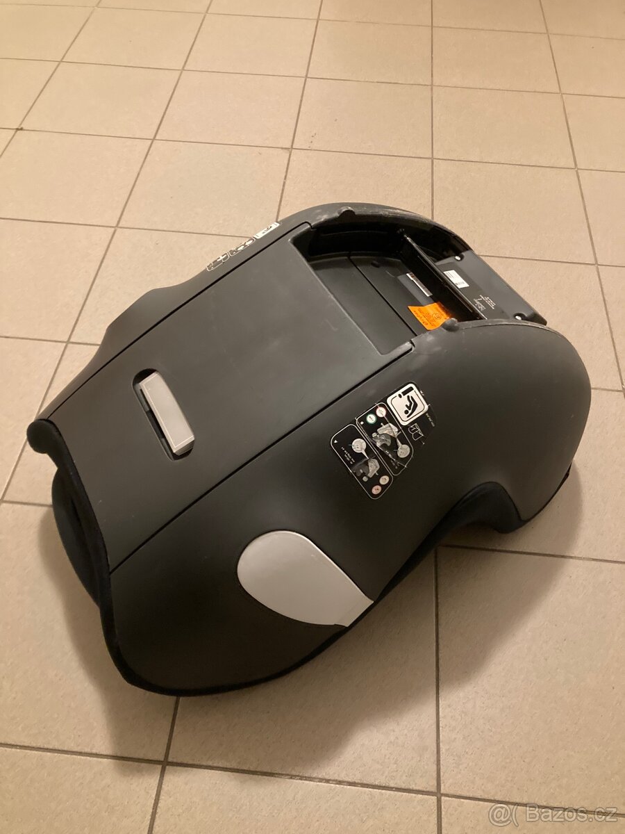 Cybex Ferrari Sirona M2 i size + báze - 4