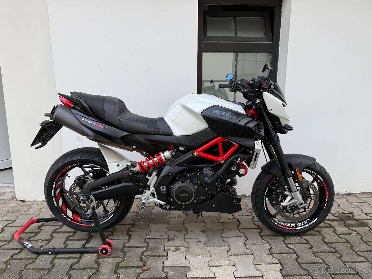 Aprilia Shiver 900 - 4