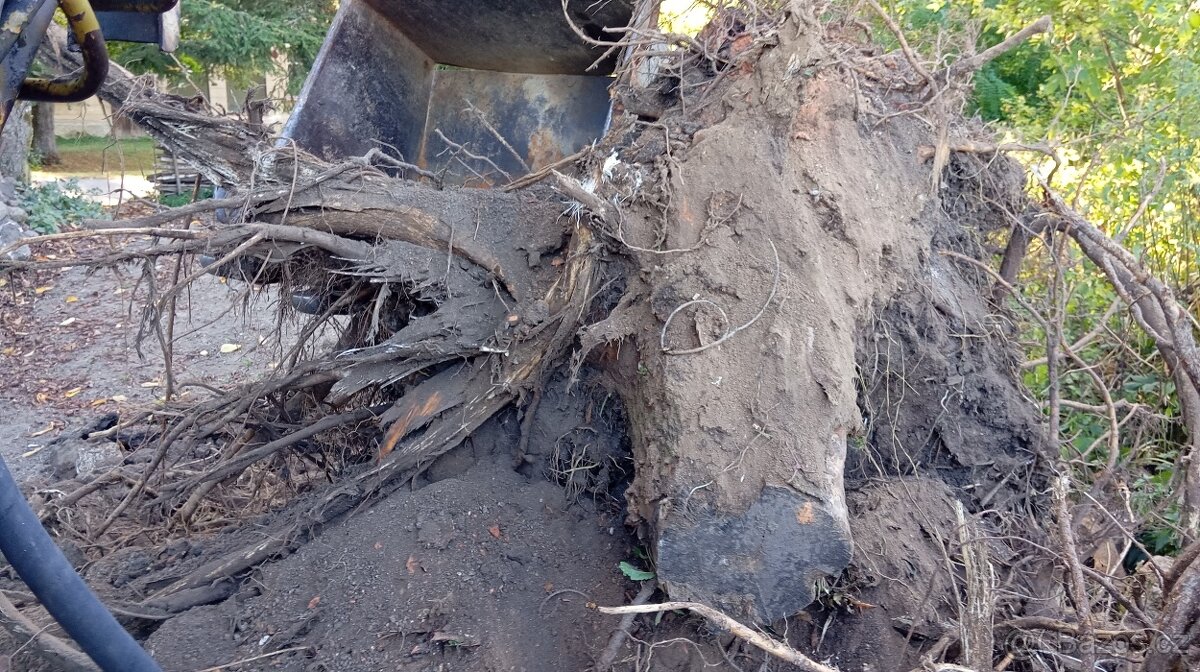 Prodám Bělorus EO 2621 - 4