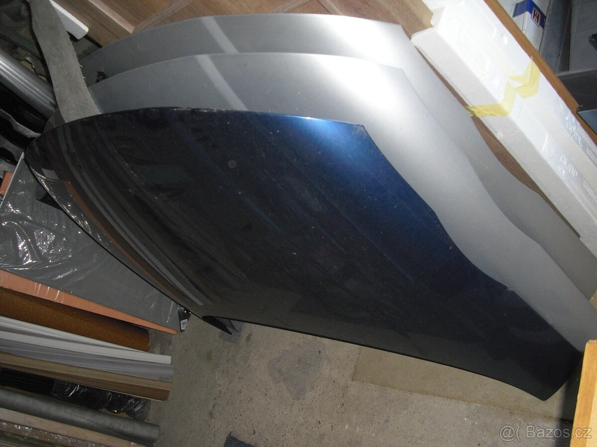 Audi tt Narazniky,Kapota - 4