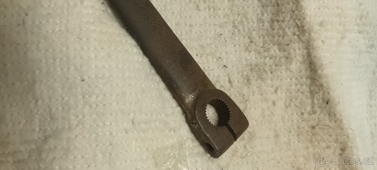 ČZ předválečná, řadící páka - 4
