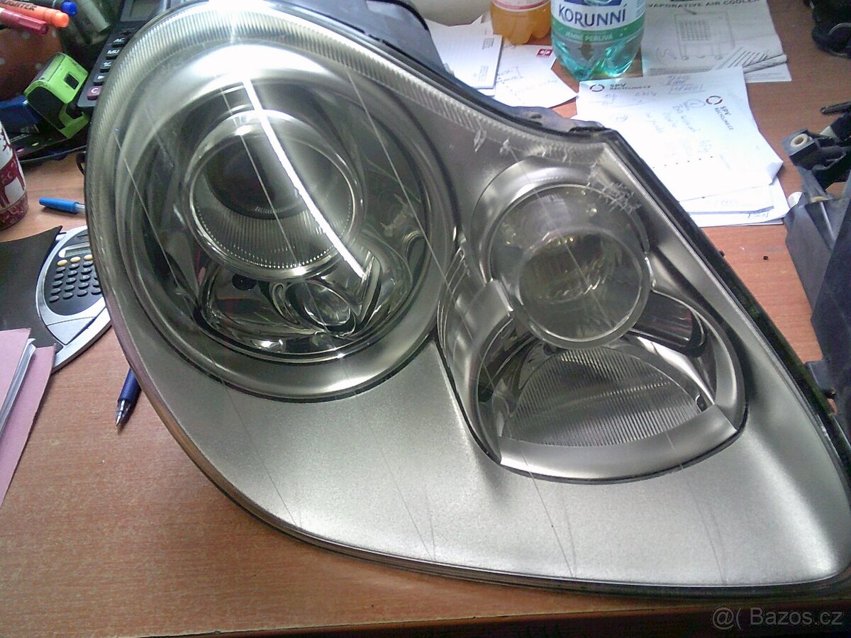 Přední světla Porsche Cayenne - 4