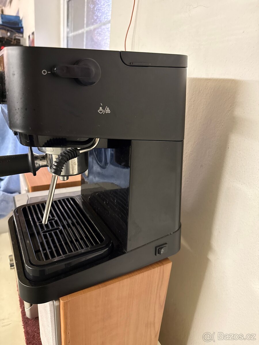 Kávovar - 4