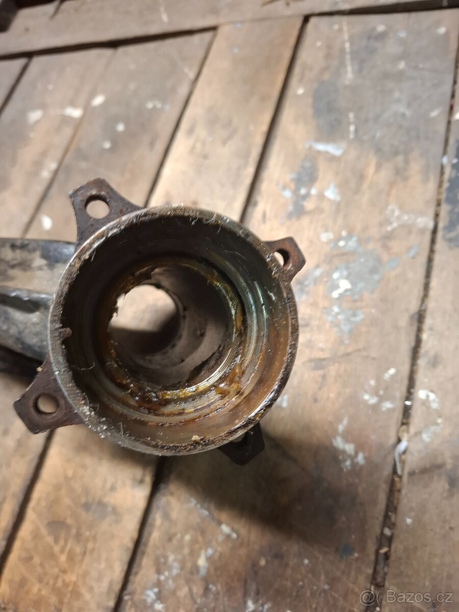 Šikmé rameno Škoda 130, Rapid 136 - 4