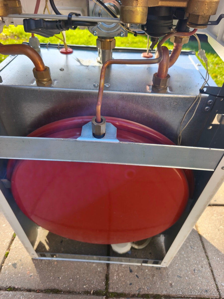 plynový kotel Junkers turbo - 4