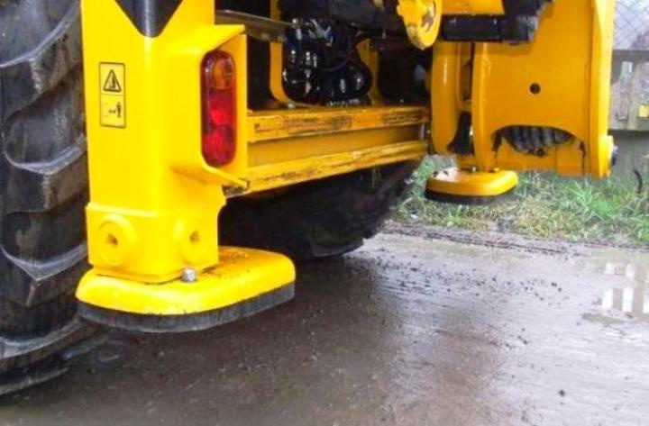 zadní světlo LED + kryt světel JCB 3 CX/4CX/2CX - 4