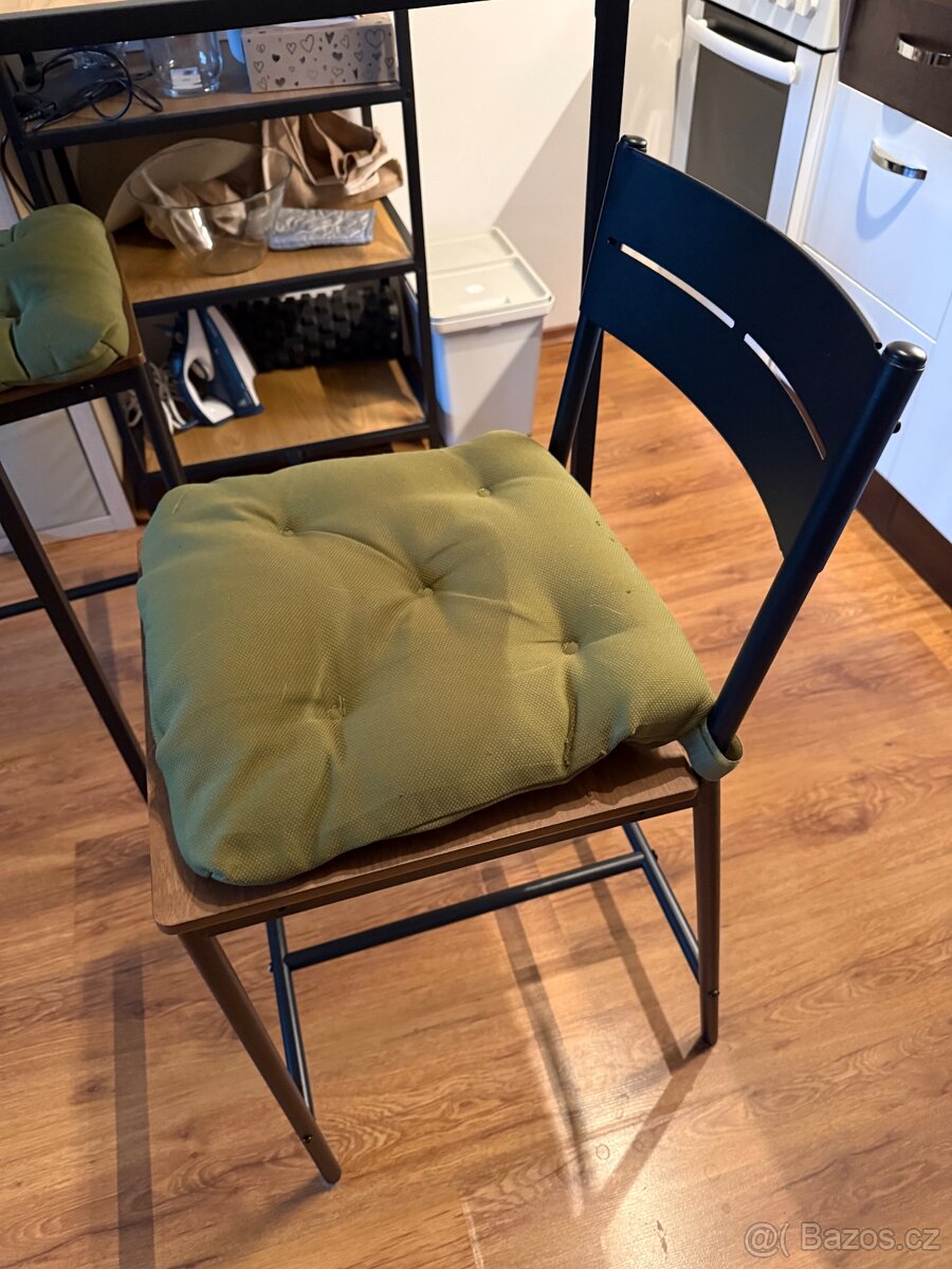 Barový stůl a židle - 4