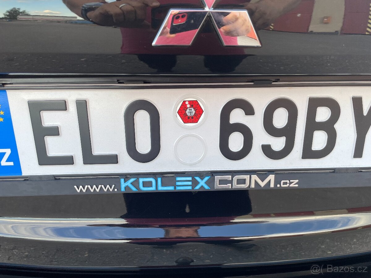 Mitsubishi Outlander PHEV 2018 (hybrid) Instyle+ - 4