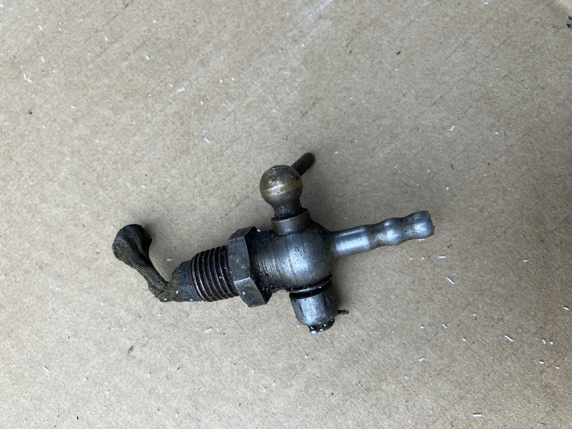 jawa pérák palivový kohout - 4