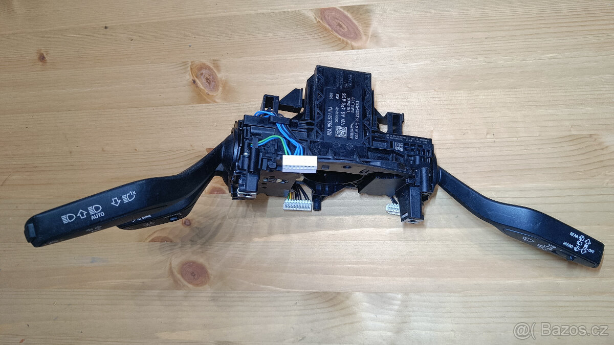 AUDI podvolantové přepínače (páčky) 82A953521NJ - 4