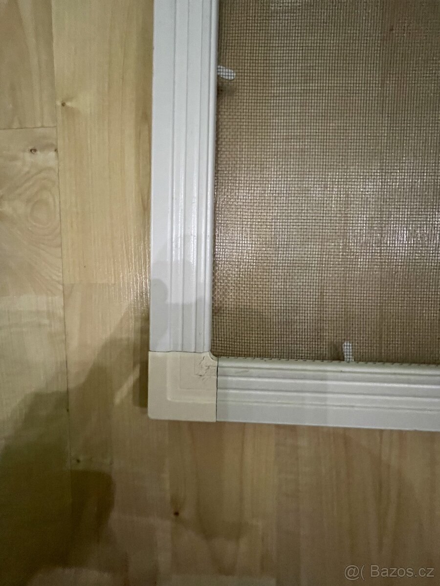 Okenní síť proti hmyzu, 6. kusů do panelákového bytu. - 4
