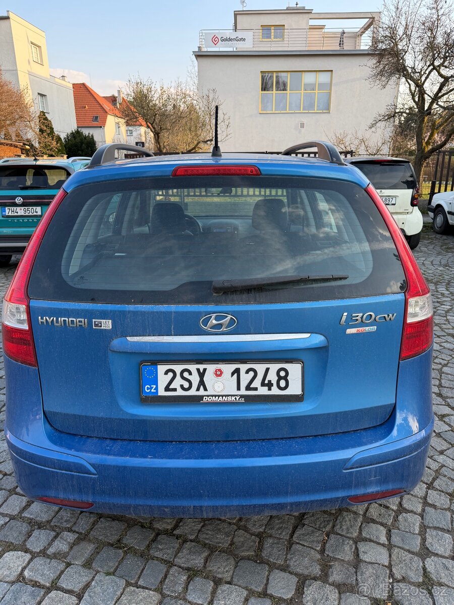 Hyundai i30 CW 1.4 80kW 2011 - 4